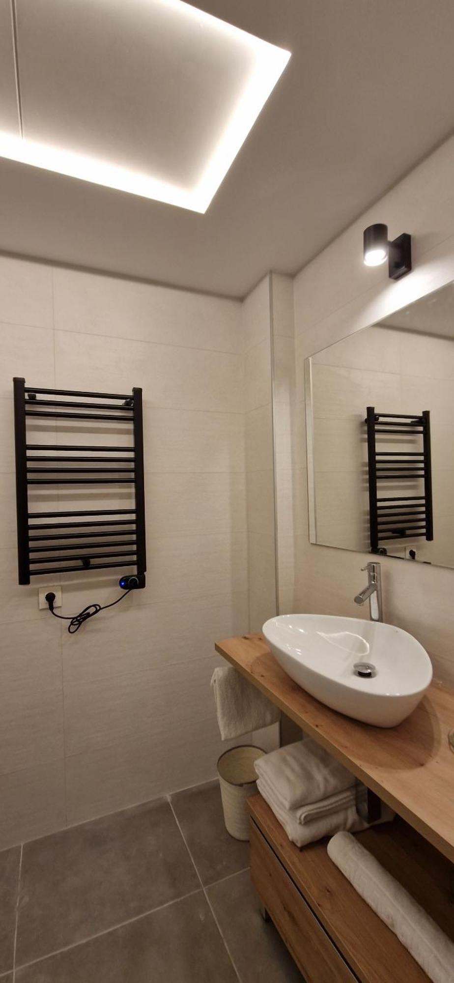 Sdb Lagunillas Málaga Cameră foto